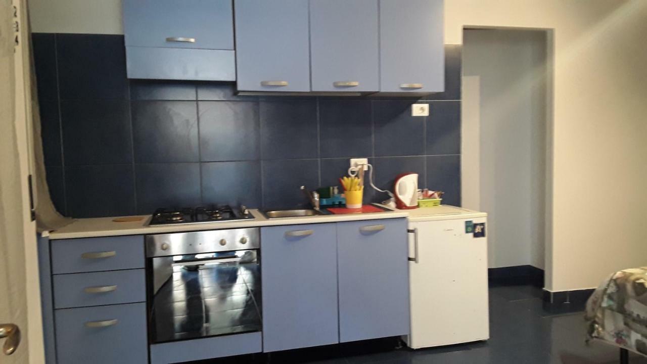 Archimede Apartment ปาเวีย ภายนอก รูปภาพ