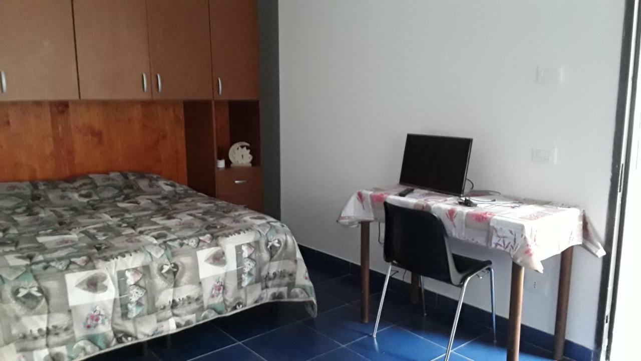 Archimede Apartment ปาเวีย ภายนอก รูปภาพ