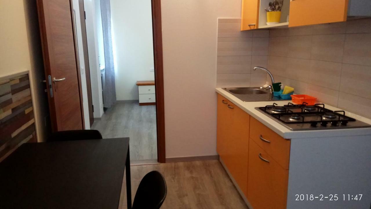 Archimede Apartment ปาเวีย ภายนอก รูปภาพ