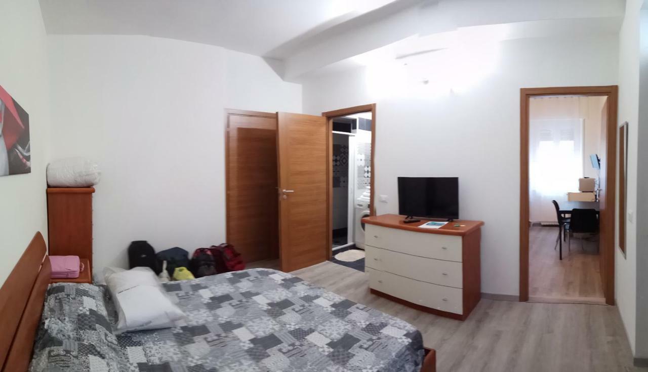 Archimede Apartment ปาเวีย ภายนอก รูปภาพ