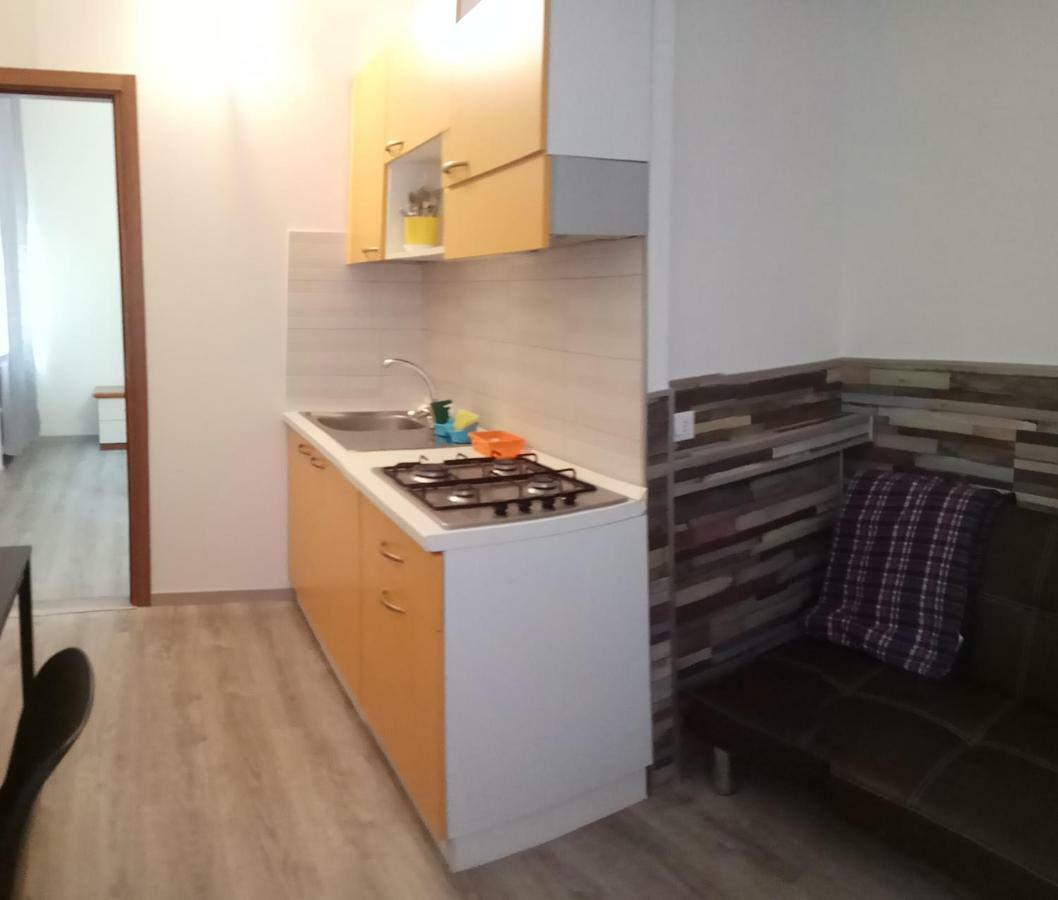 Archimede Apartment ปาเวีย ภายนอก รูปภาพ